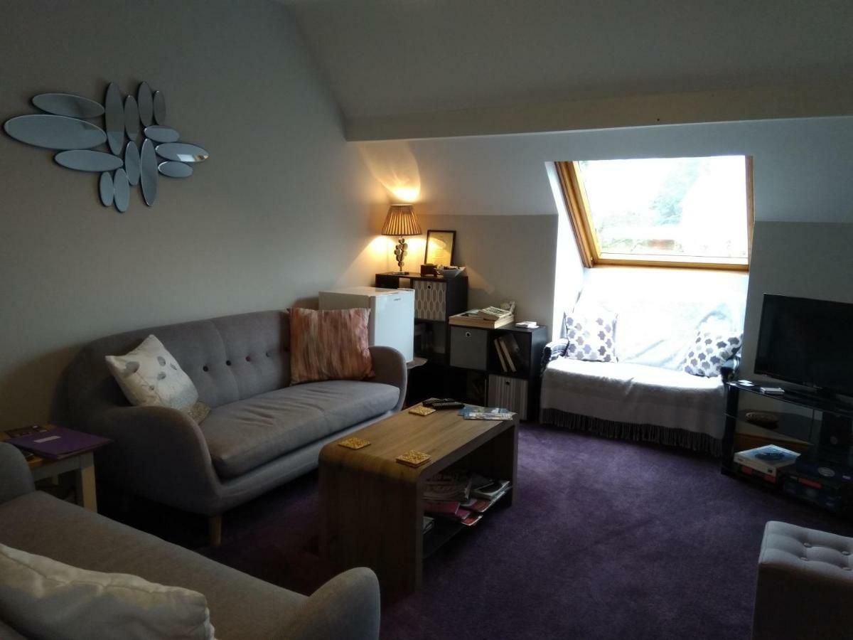 Twin Oaks Bed & Breakfast Килкенни Экстерьер фото
